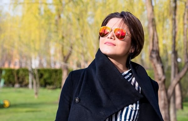 A beautiful girl with beautiful sunglasses