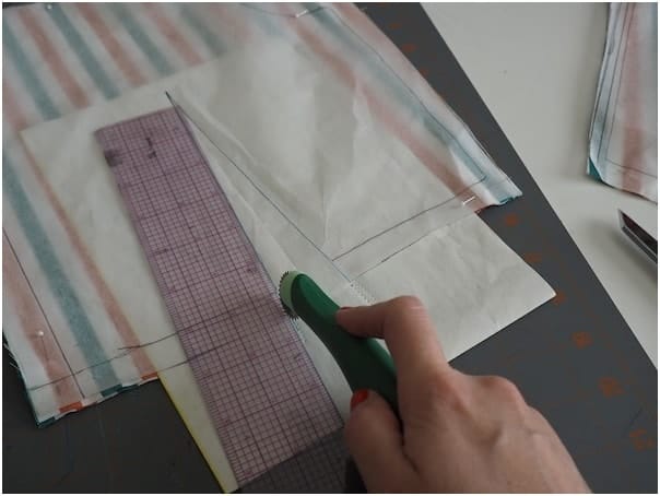 Tracing and marking on garments