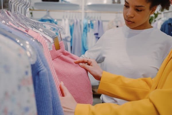 Buyer Motivation in Fashion and Retail Business