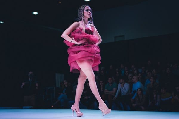 modelling in fashion design