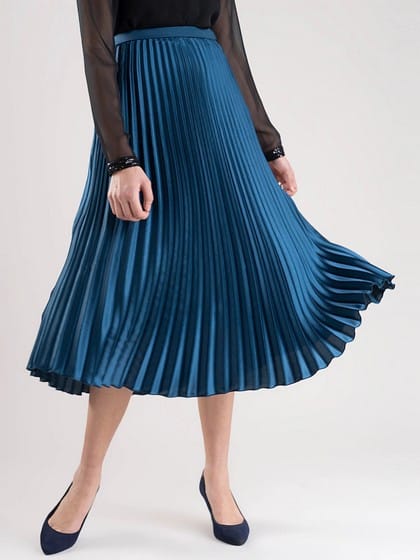 Accordion pleat skirt