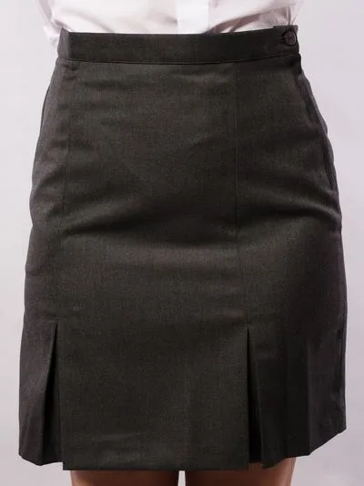 Kick pleat skirt