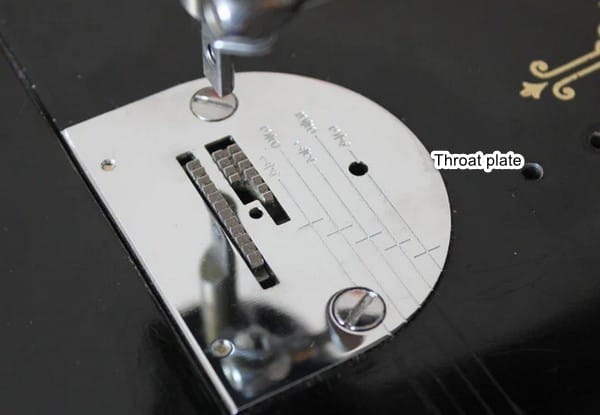 throat plate of sewing machine